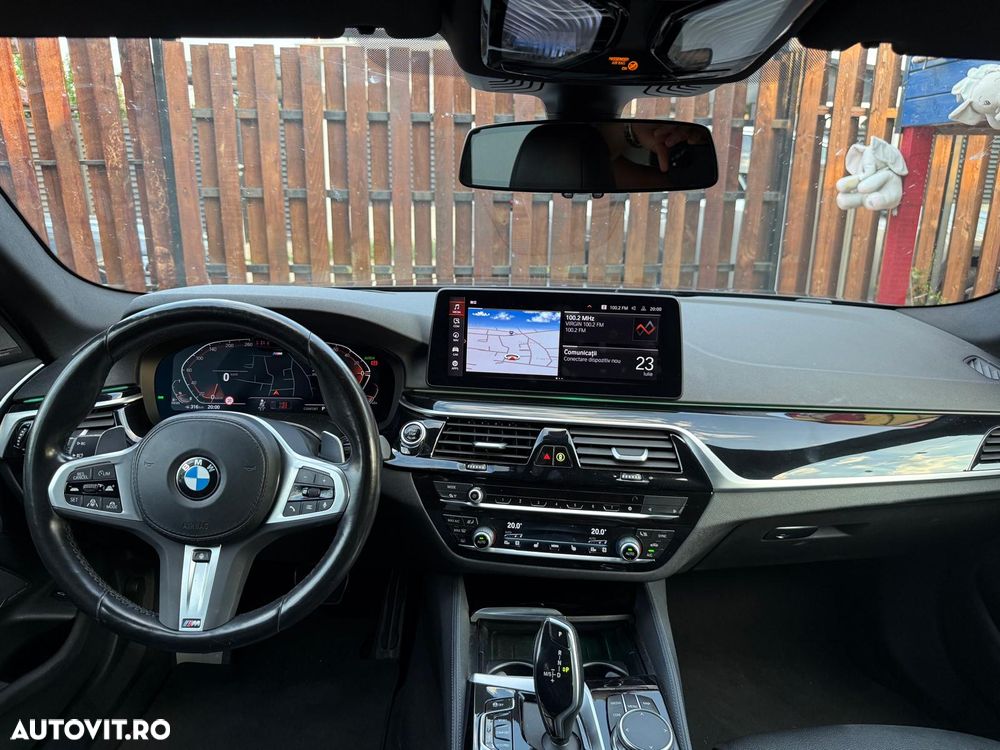 BMW Seria 5 530d xDrive AT MHEV - 4