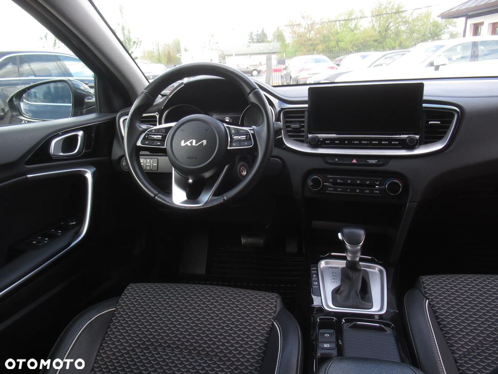 Kia XCeed 1.5 T-GDI L DCT - 11