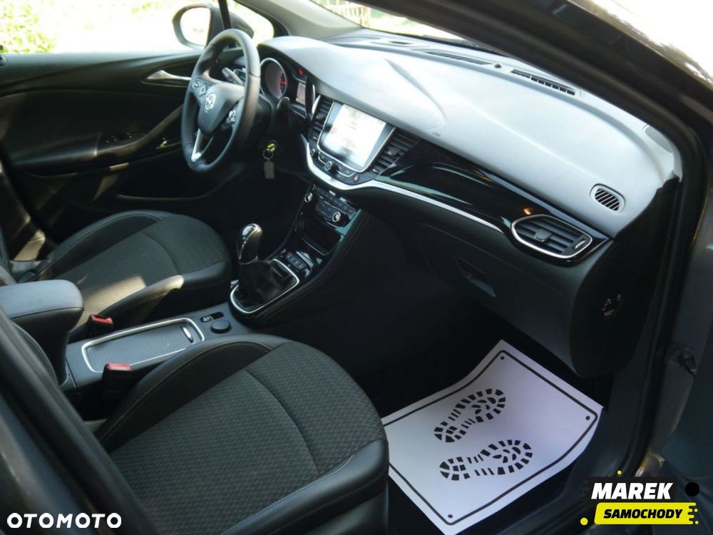 Opel Astra - 24