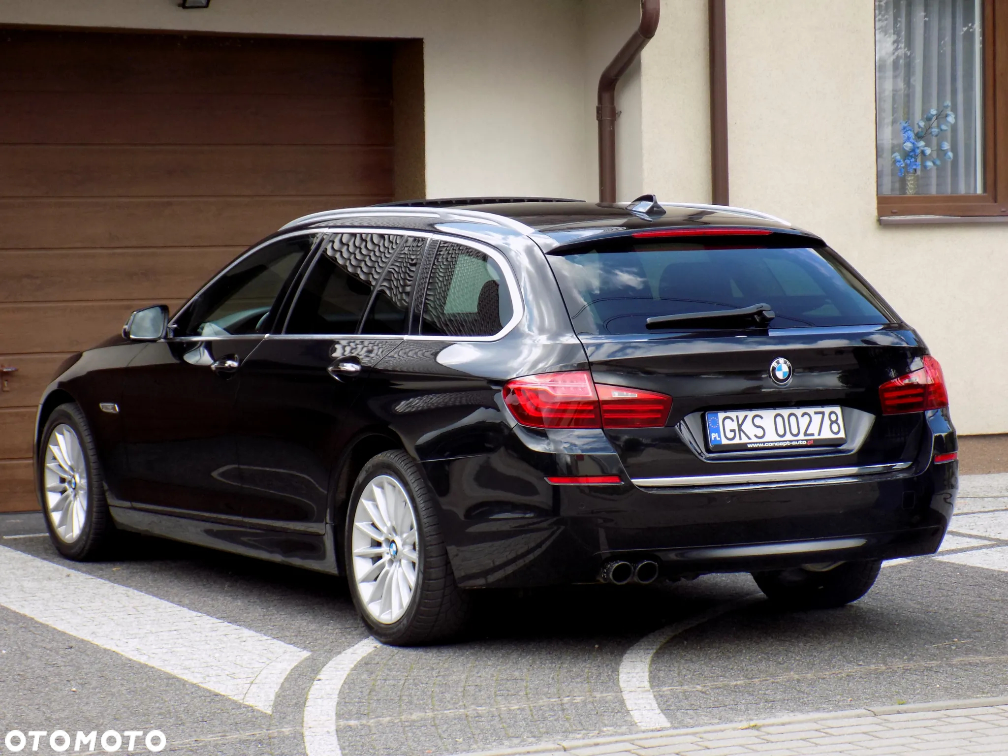 BMW Seria 5 525d Touring Sport-Aut Luxury Line - 19