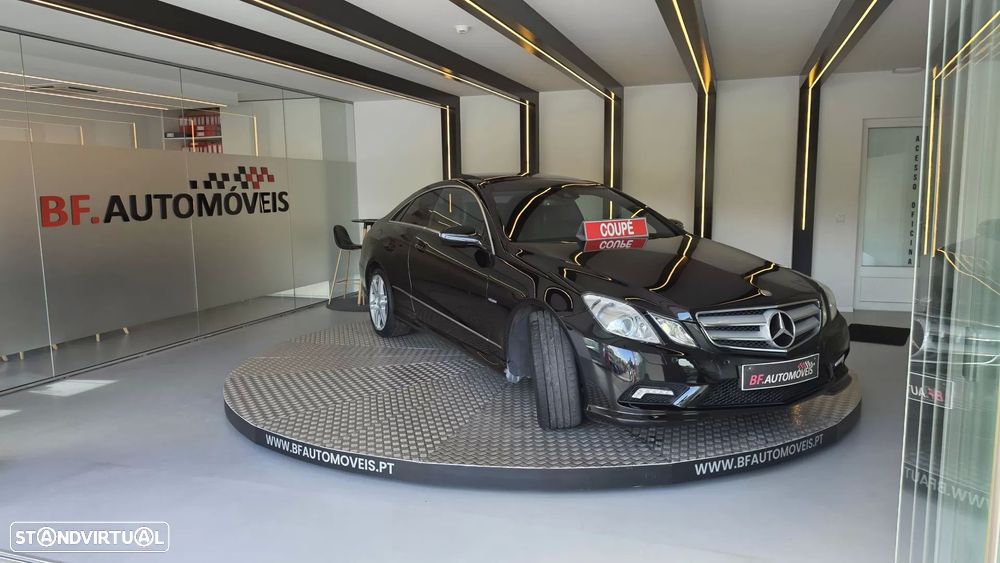 Mercedes-Benz E 350 CDi Avantgarde BlueEfficiency Auto - 11