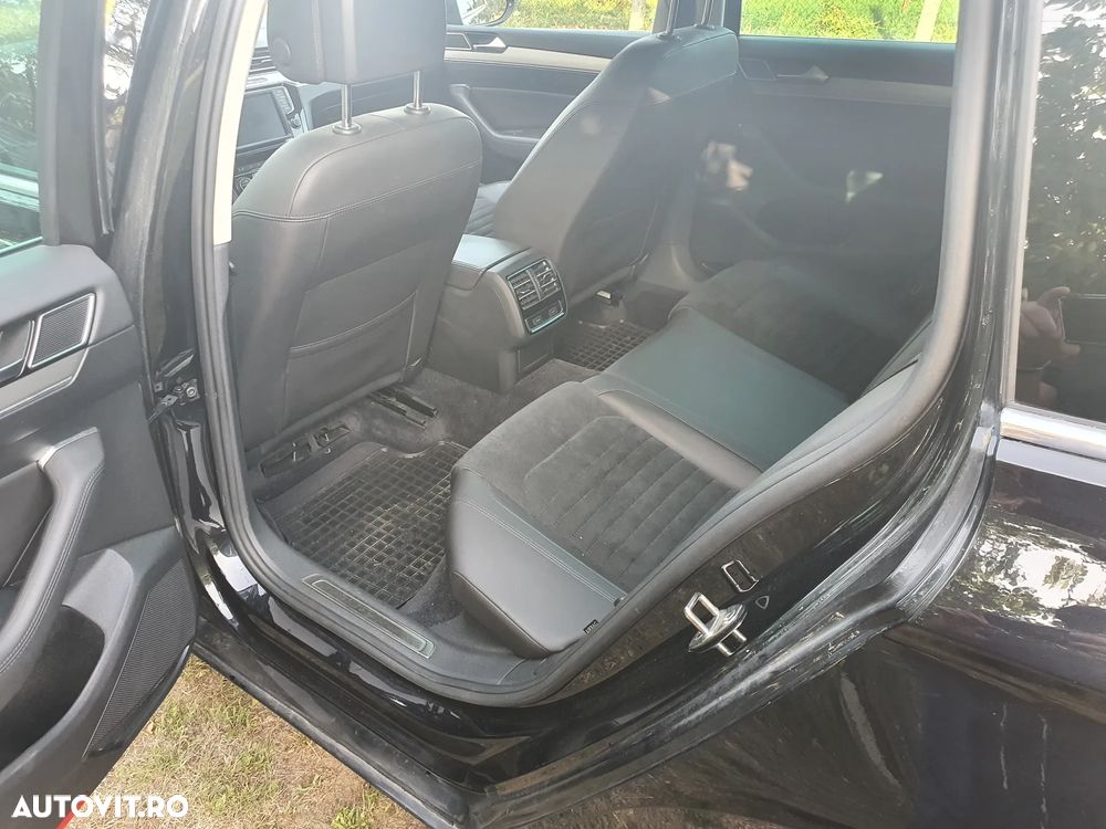 Volkswagen Passat 2.0 TDI SCR 4Motion DDG Highline - 15