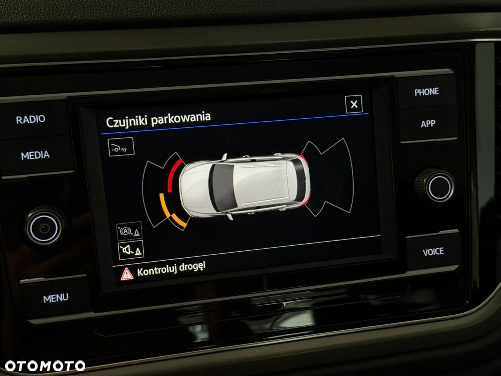 Volkswagen T-Roc 1.0 TSI Advance - 12