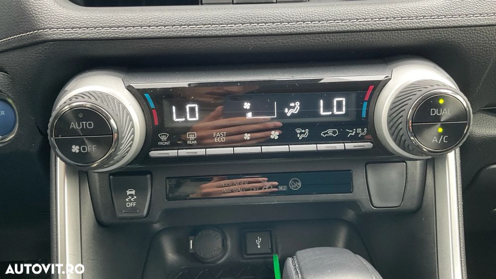 Toyota RAV4 2.5 Hybrid VVT-iE 4x2 Dynamic - 22