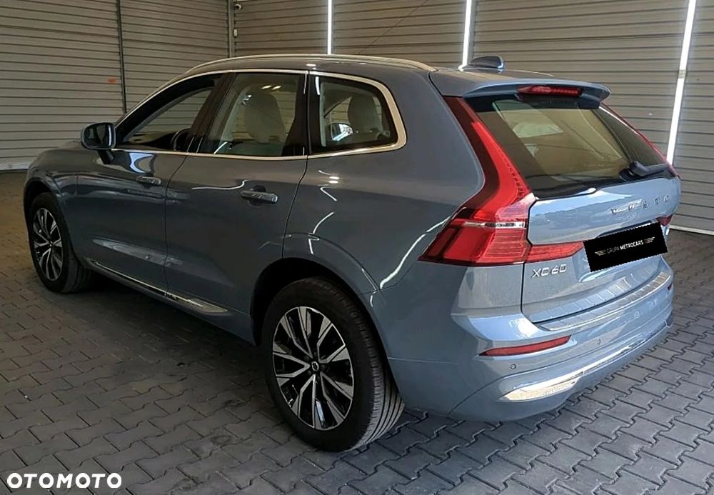 Volvo XC 60 B4 D AWD Plus Bright - 7