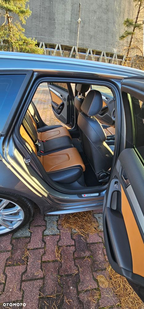Audi A4 Avant 2.0 TDI S tronic quattro - 14