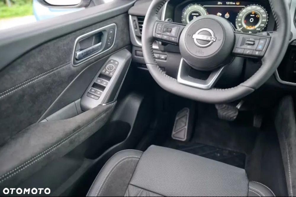 Nissan Qashqai 1.3 DIG-T MHEV 4x4 Tekna Xtronic - 17