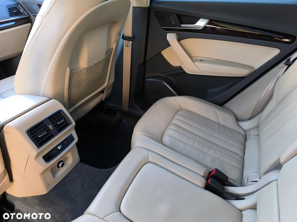 Audi Q5 45 TFSI quattro S tronic - 6
