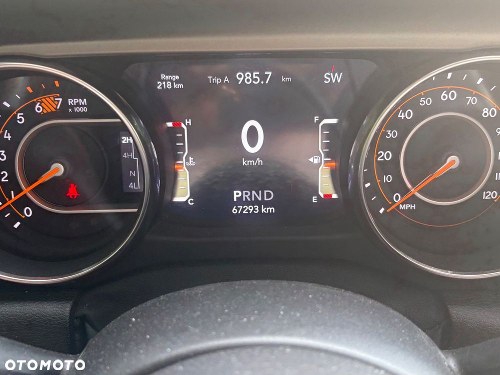 Jeep Wrangler GME 2.0 Turbo Sport - 11