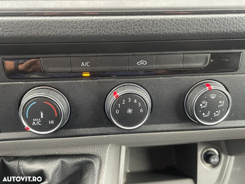 Volkswagen Crafter - 13