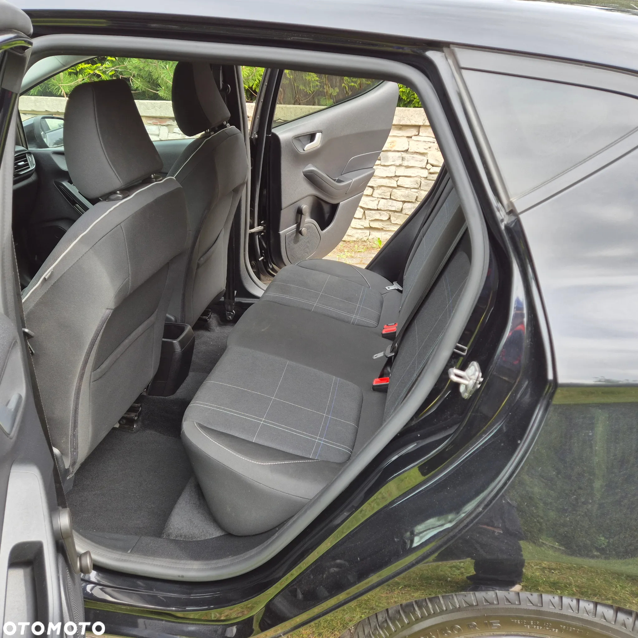 Ford Fiesta - 15