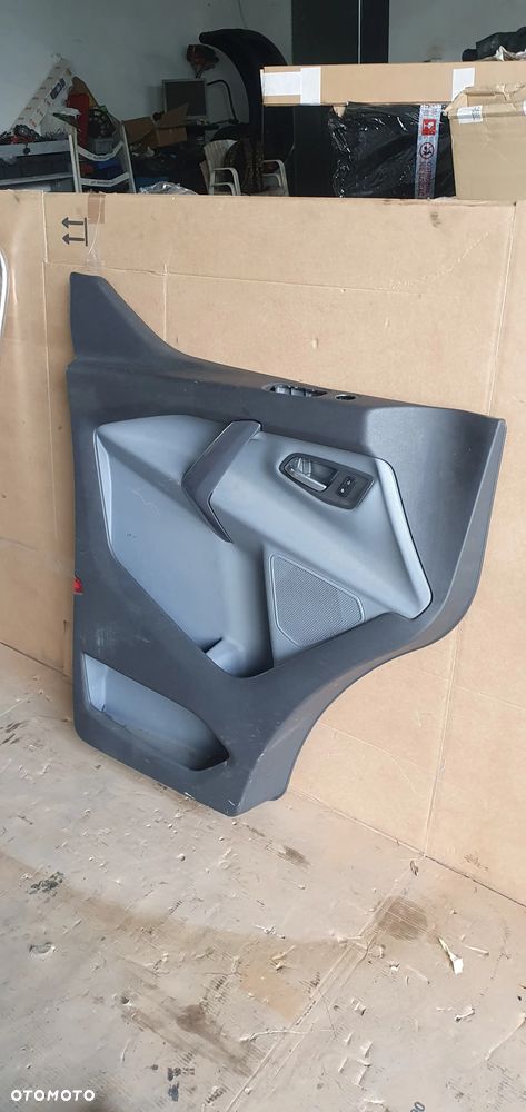 Boczek tapicerka lewy przód przednia lewa Ford Transit Custom MK8 - 3