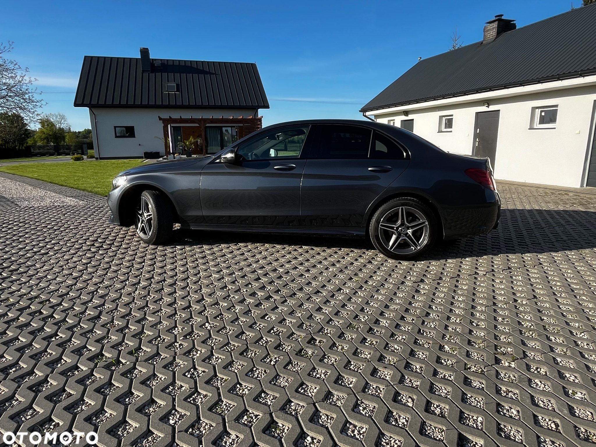 Mercedes-Benz Klasa C 250 (BlueTEC) d 4Matic 7G-TRONIC AMG Line - 20