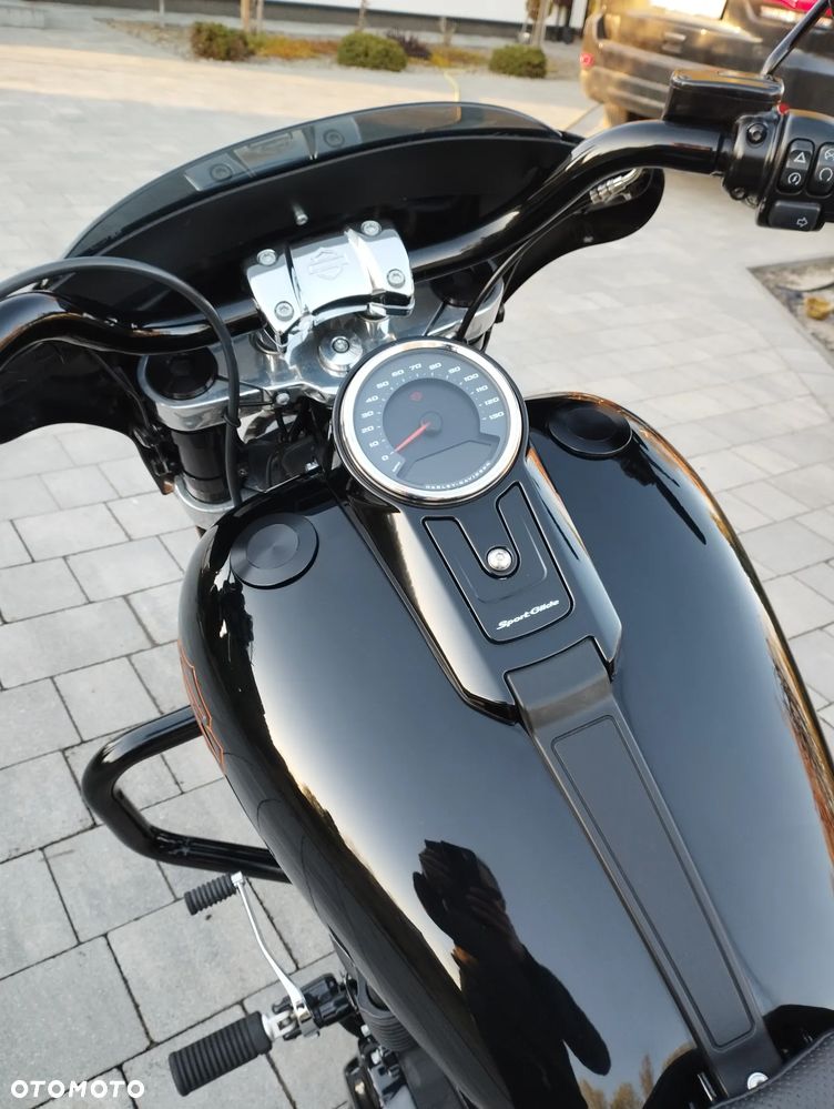 Harley-Davidson Softail Sport Glide - 8