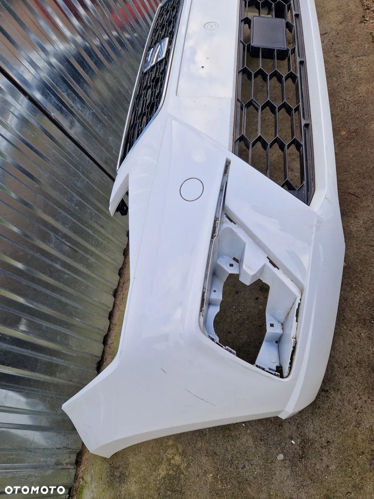 Seat Ibiza V 6F0 Zderzak Przód przedni bez PDC - 3