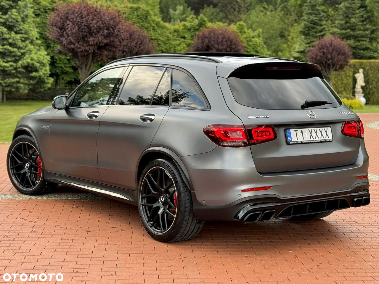 Mercedes-Benz GLC - 17