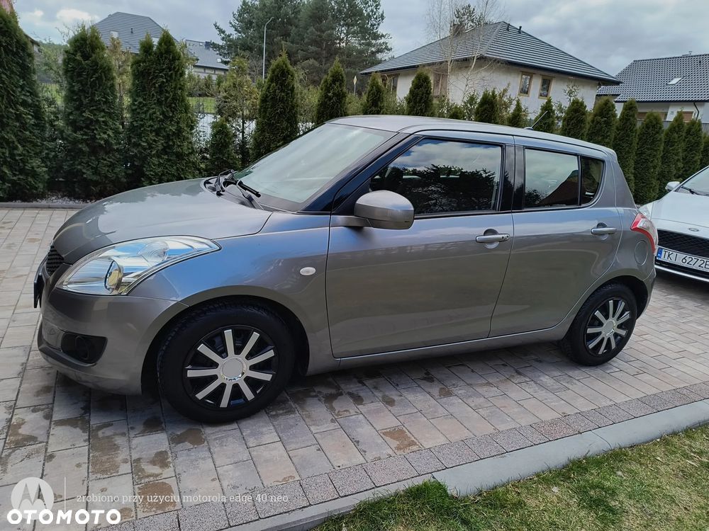 Suzuki Swift 1.2 Premium - 3