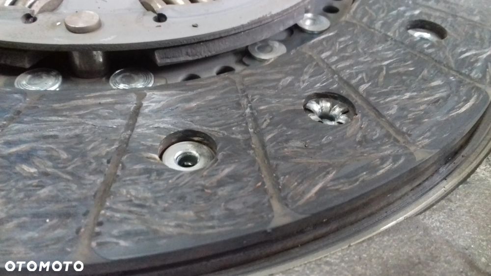 sprzęgło koło dwumasowe A6 C6 2.7 TDI - 8