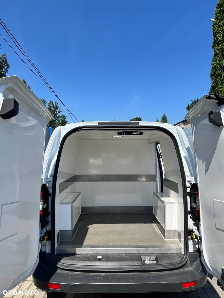 Ford Transit Courier - 5