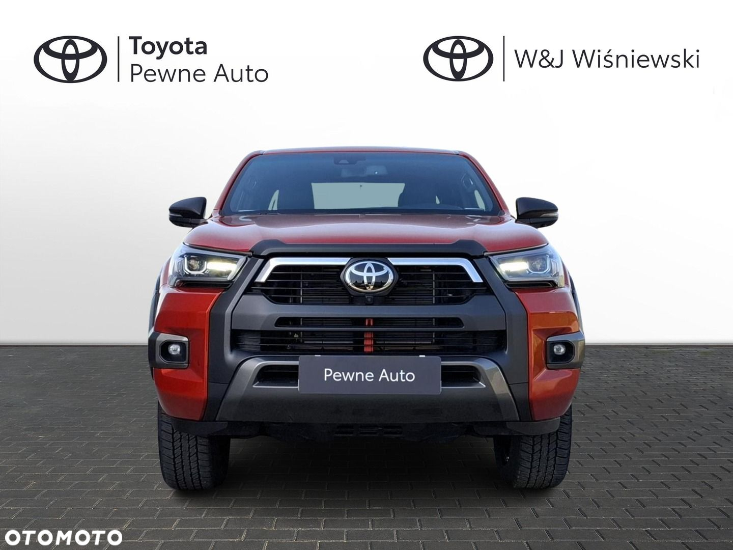 Toyota Hilux 2.8 D-4D Double Cab Invincible Sport 4x4 - 2