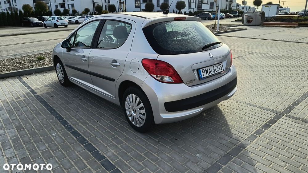 Peugeot 207 1.4 HDi Trendy Euro5 - 3