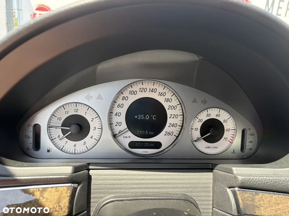 Mercedes-Benz Klasa E 350 Avantgarde Sport Edition AMG - 24