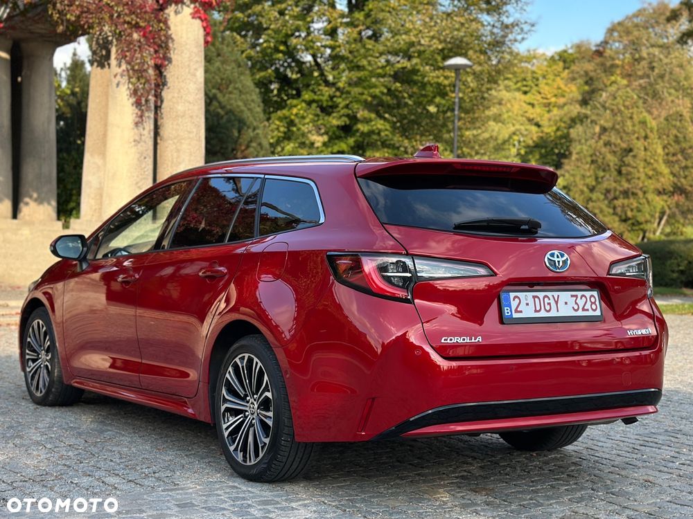 Toyota Corolla 1.8 Hybrid Selection - 8