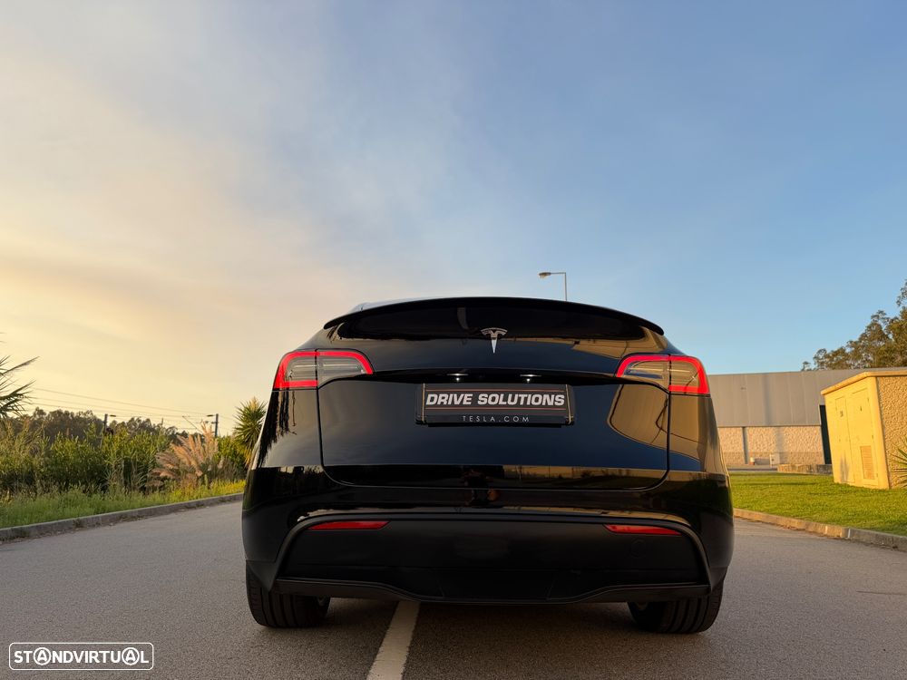 Tesla Model Y Tração Traseira - 12