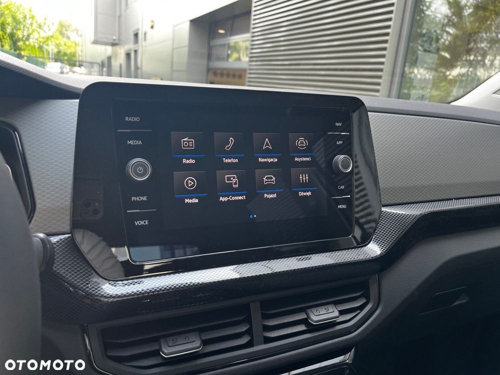 Volkswagen T-Cross - 15