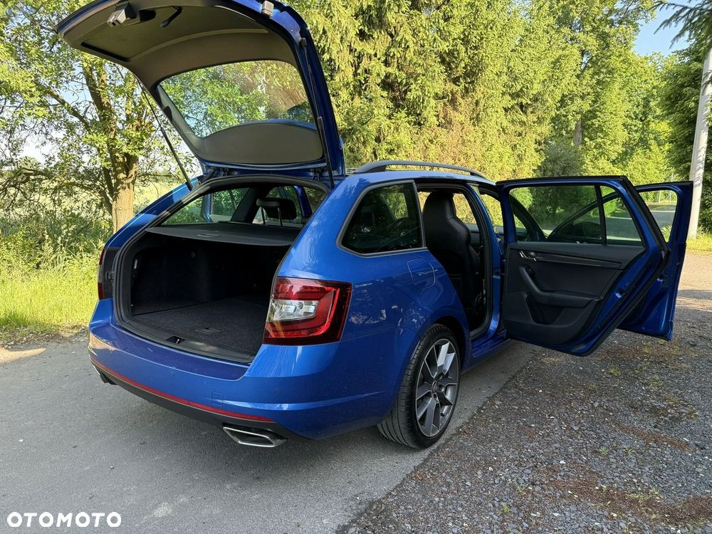 Skoda Octavia 2.0 TDI RS - 21