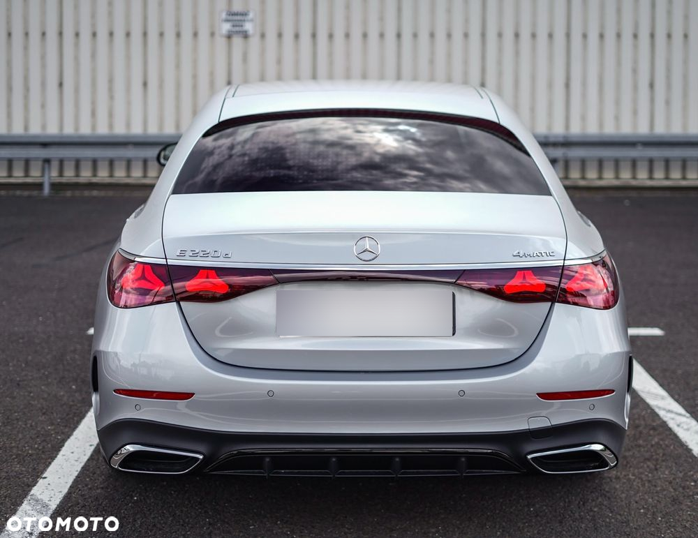 Mercedes-Benz Klasa E 220 d 4-Matic AMG - 5