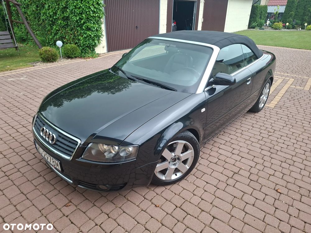 Audi A4 Cabrio 2.4 - 1