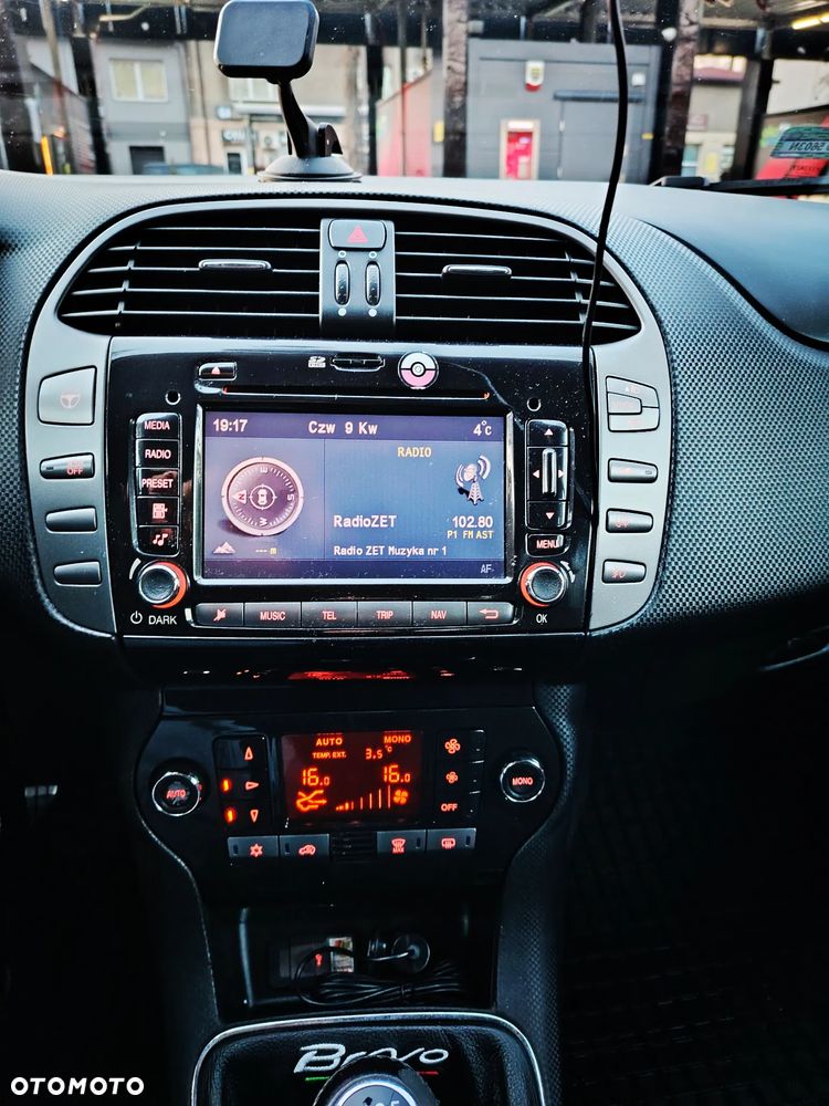 Fiat Bravo 1.4 T-JET 16V Dynamic NAV - 17