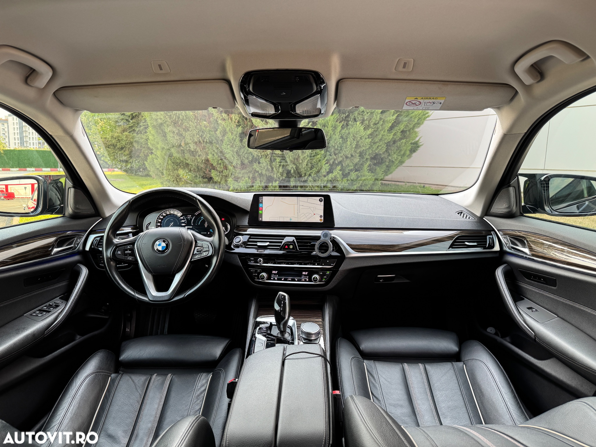BMW Seria 5 530e Aut. Luxury Line - 6