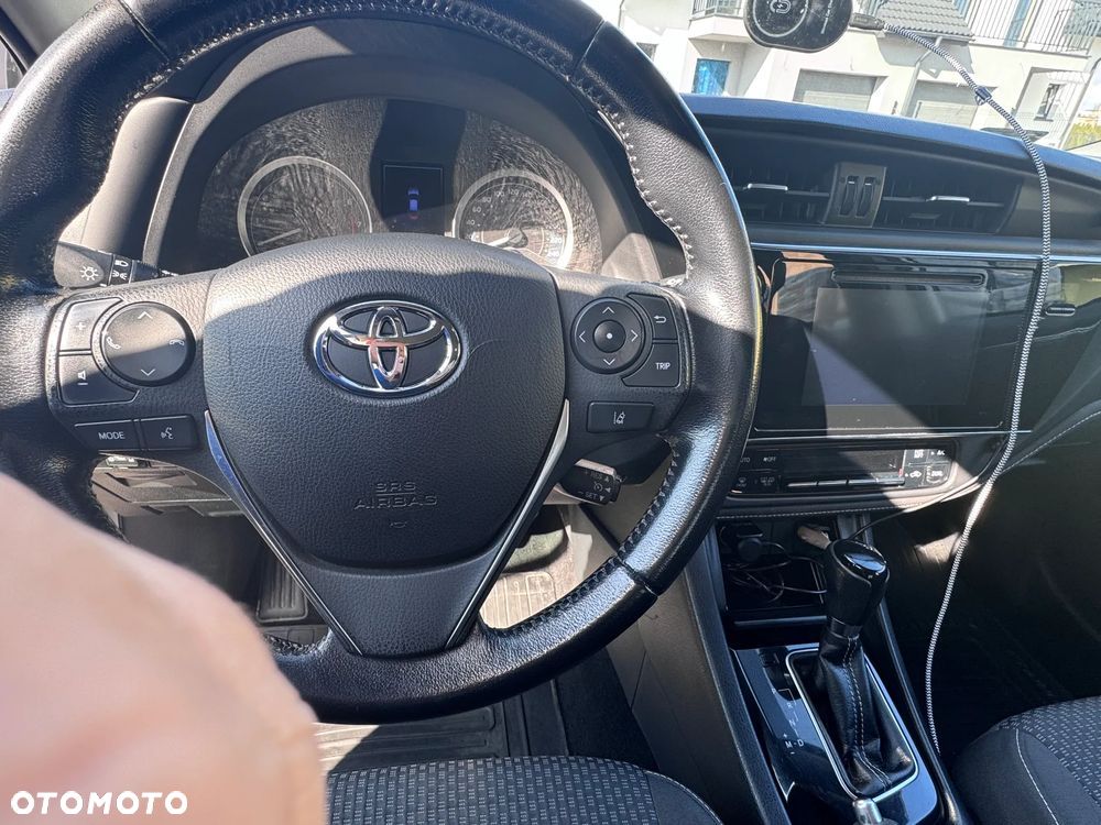 Toyota Corolla 1.6 Comfort MS - 6