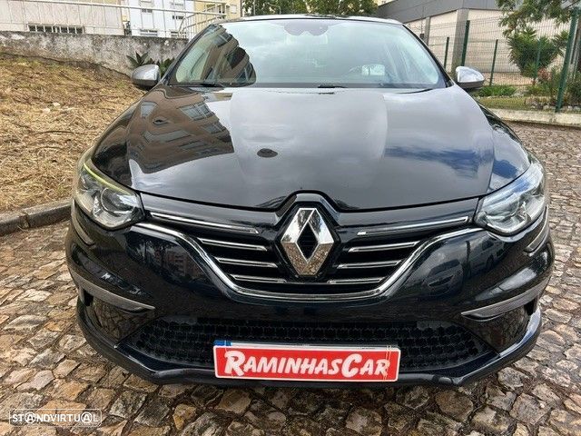 Renault Mégane 1.5 dCi GT Line - 4