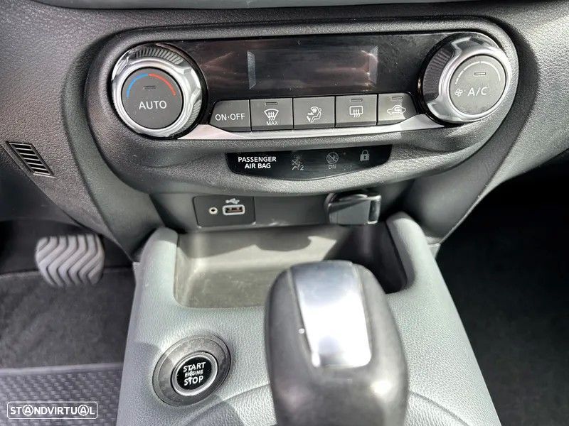 Nissan Juke 1.0 DIG-T N-Connecta DCT - 19