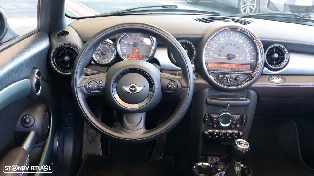 MINI Cabrio Cooper D - 7