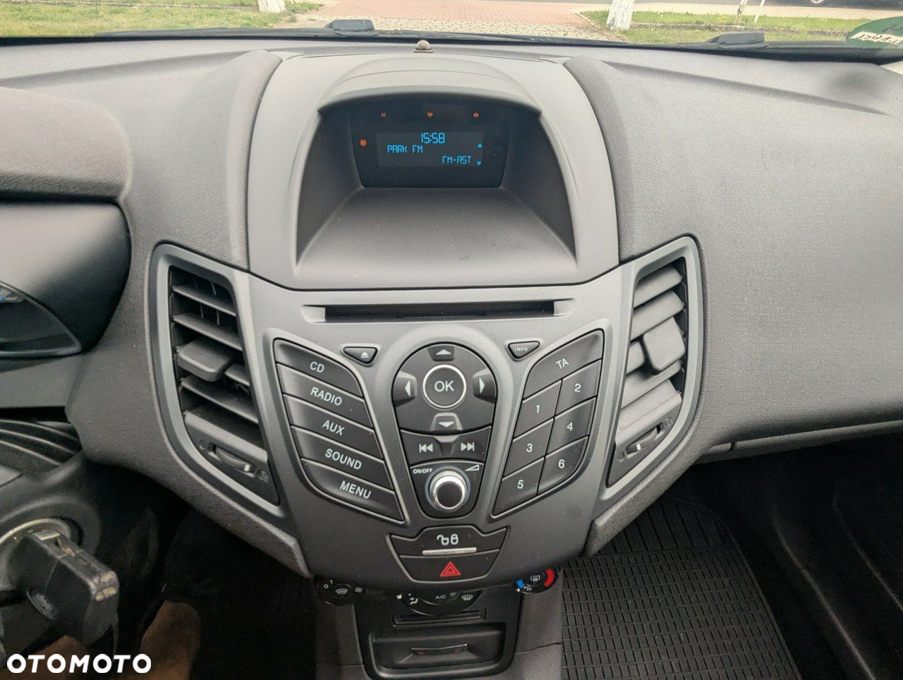 Ford Fiesta - 14