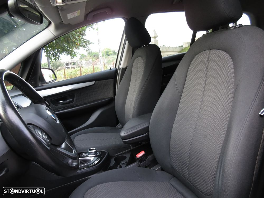 BMW 216 Gran Tourer d Advantage Auto - 22