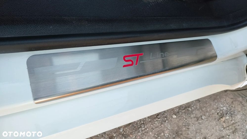 Ford EcoSport 1.0 EcoBoost ST-LINE - 19