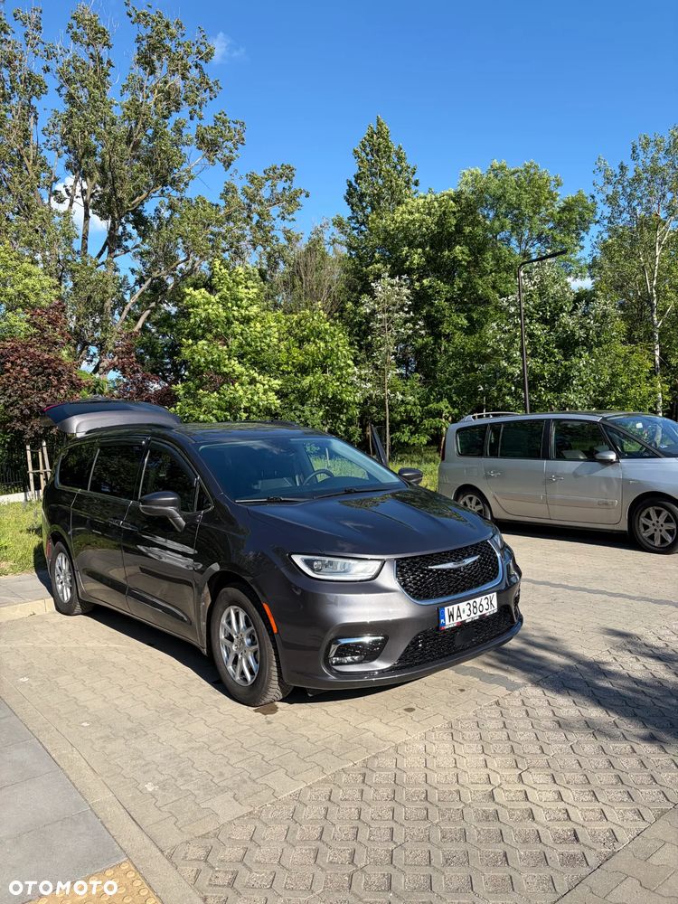 Chrysler Pacifica - 9