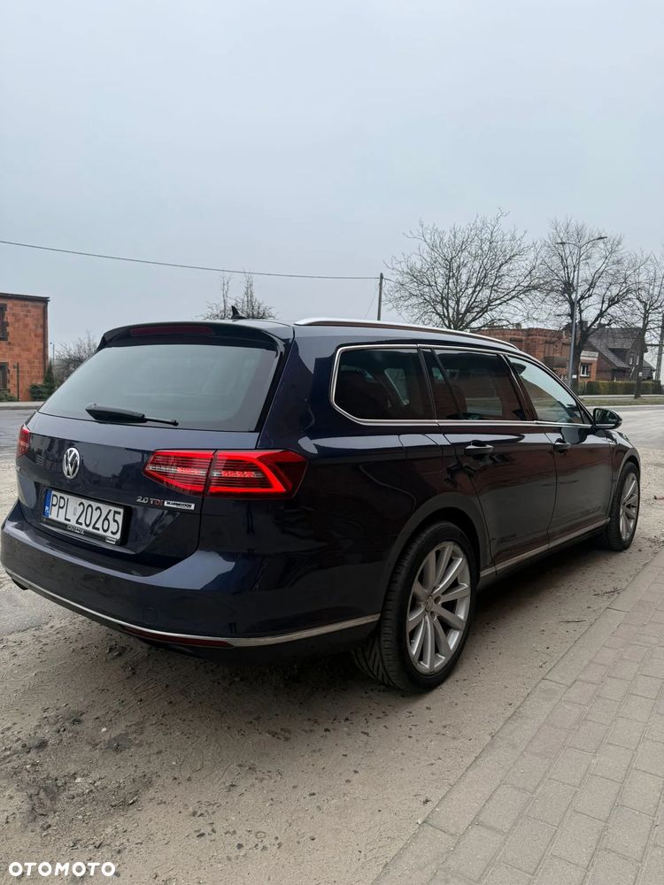 Volkswagen Passat 2.0 TDI SCR (BlueMotion Technology) Comfortline - 3