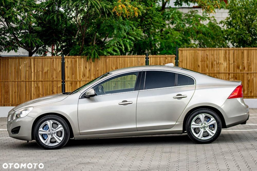 Volvo S60 - 9