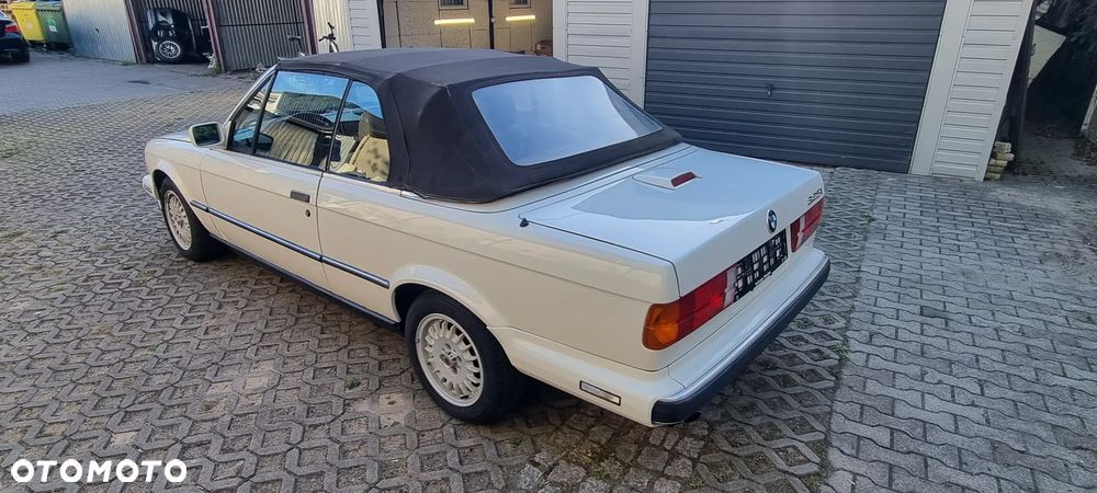 BMW Seria 3 325i - 8