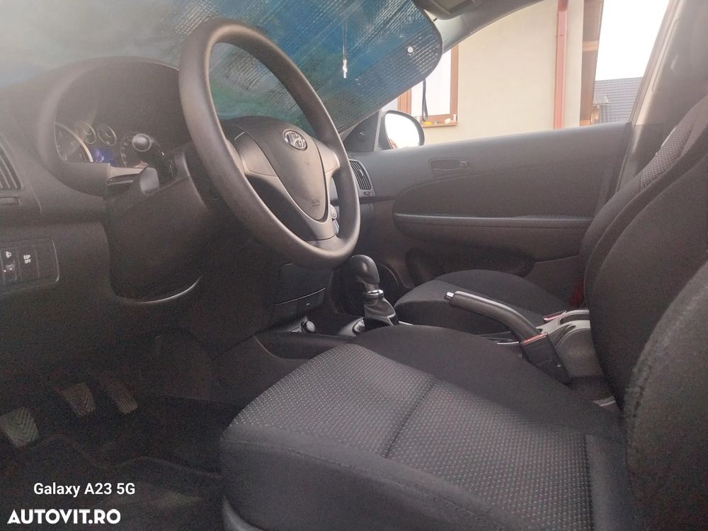 Hyundai i30 1.4 FIFA WM Edition - 21