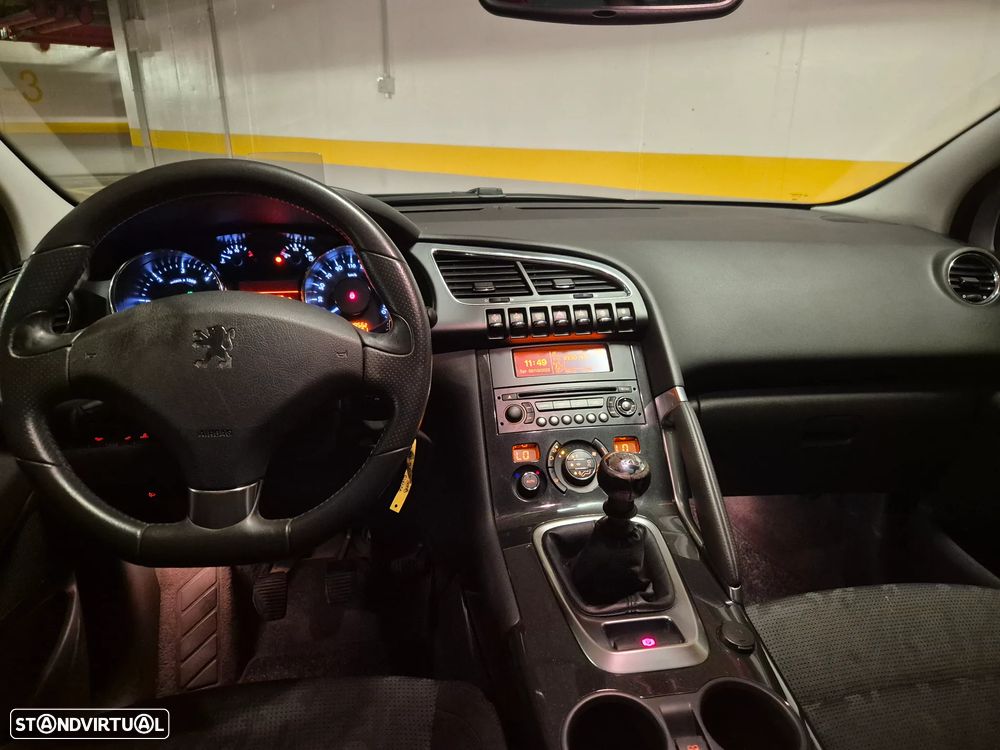 Peugeot 3008 1.6 HDi Sport - 29
