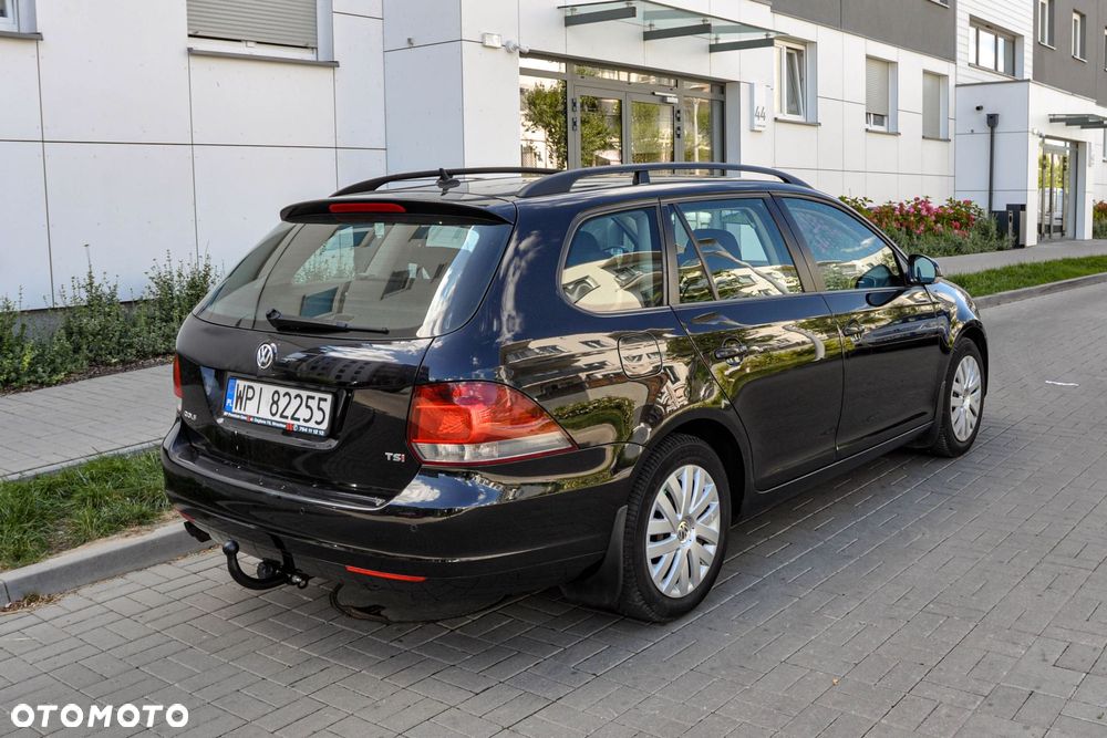 Volkswagen Golf - 4