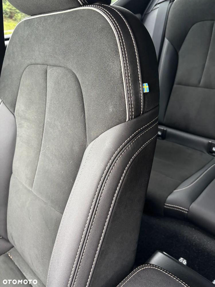 Volvo XC 40 - 15