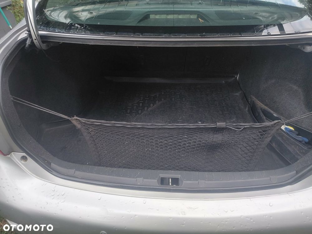 Toyota Corolla 1.6 VVT-i Luna MM - 15